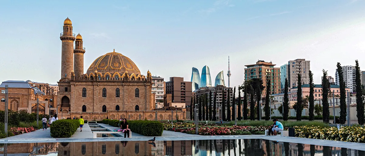 Tezepir-Moschee in Baku Tezepir-Moschee in Baku