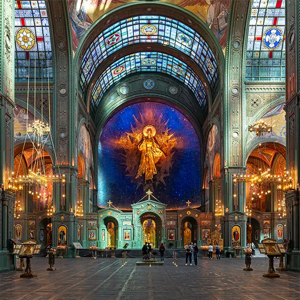 Innenansicht der Hauptkathedrale der Streitkräfte der Russländischen Föderation im Park Patriot in Kubinka