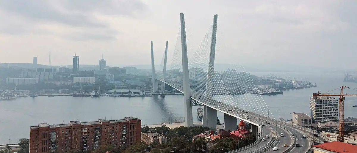 Solotoi-Brücke in Wladiwostok Solotoi-Brücke in Wladiwostok